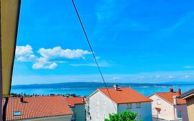 Apartmani Avis